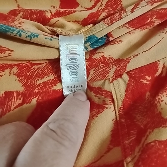 LuLaRoe Chihuahua Print Leggings - Picture 2 of 8